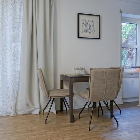 Ruhige Ferienwohnung Mitten In Wiesbaden Luaran gambar