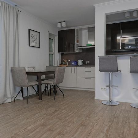 Ruhige Ferienwohnung Mitten In Wiesbaden Luaran gambar