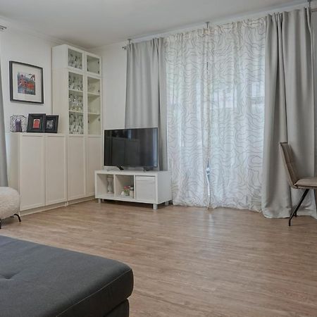 Ruhige Ferienwohnung Mitten In Wiesbaden Luaran gambar