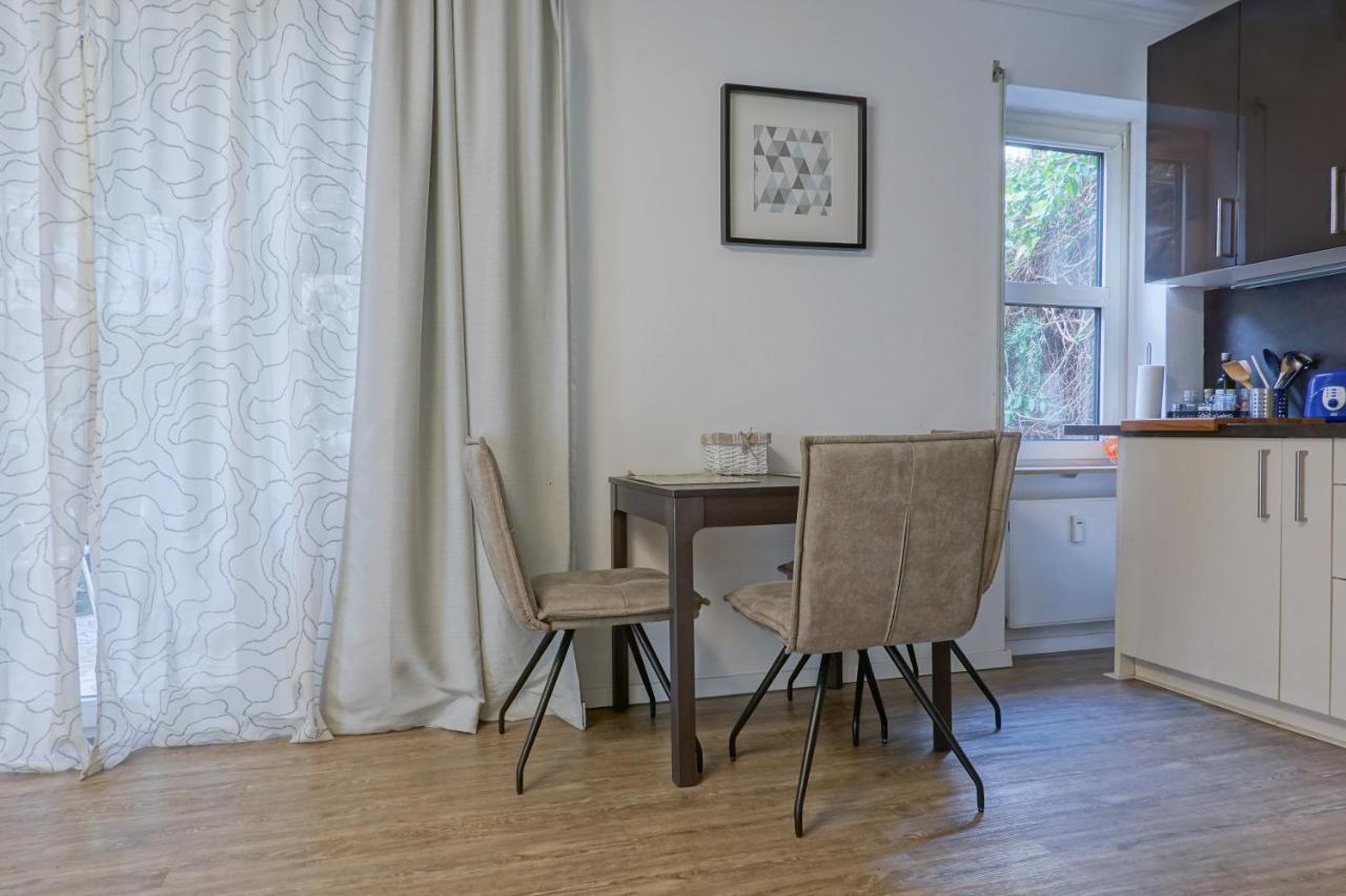 Ruhige Ferienwohnung Mitten In Wiesbaden Luaran gambar