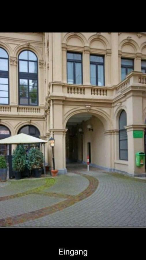 Ruhige Ferienwohnung Mitten In Wiesbaden Luaran gambar