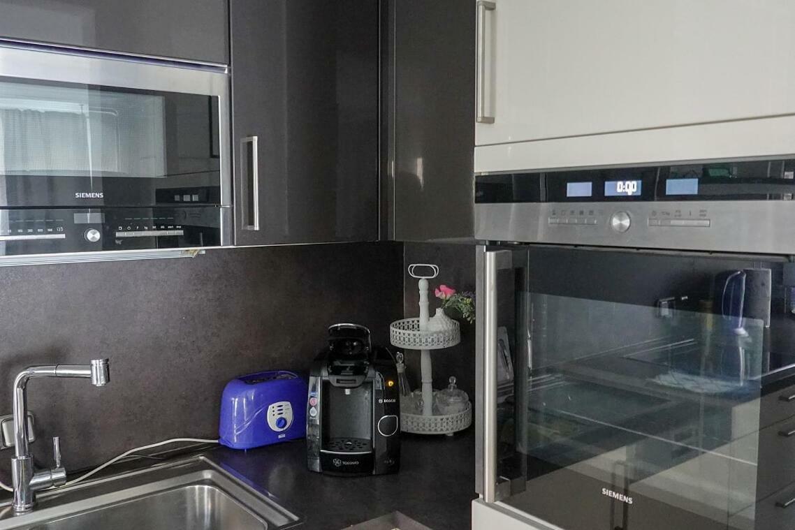 Ruhige Ferienwohnung Mitten In Wiesbaden Luaran gambar